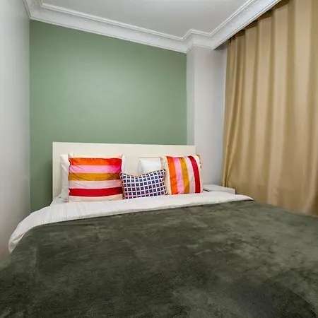 3-bedroom Flat اسطنبول